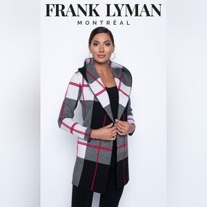 Frank Lyman Hoodie Sweater Coat Style 194141U